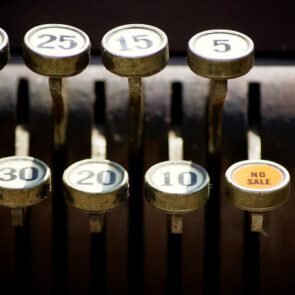 The Essential Guide to Using Kaspr for Effective Lead Generation