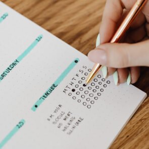 Transforming Productivity with Motion AI